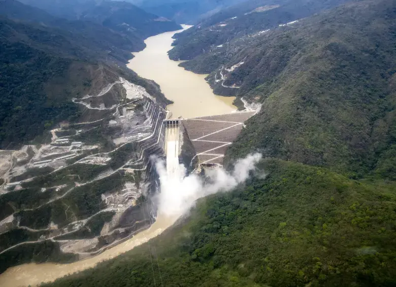Sociedad Hidroituango reportó ingresos por más de $442.000 millones al cierre de 2025. Los recursos se destinarán a financiar proyectos estratégicos como el Túnel del Toyo y el Ferrocarril de Antioquia. Foto: Juan Antonio Sánchez. Archivo El Colombiano