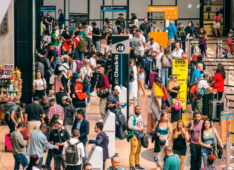 La Cámara de Comercio de Medellín para Antioquia destacó que las exportaciones de minerales, junto con el crecimiento del turismo internacional, impulsaron la economía del departamento en 2025. FOTO CAMILO SUÁREZ.