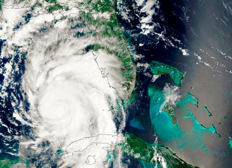 Autoridades en la Florida evalúan los daños que ha dejado el huracán Idalia. Foto: Earth Observatory Nasa. 