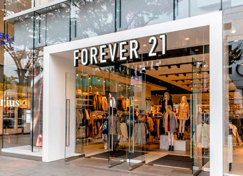 Forever 21 ha cerrado 200 tiendas, incluida la que tenía en el centro comercial Santafé de Medellín. FOTO: Cortesía 