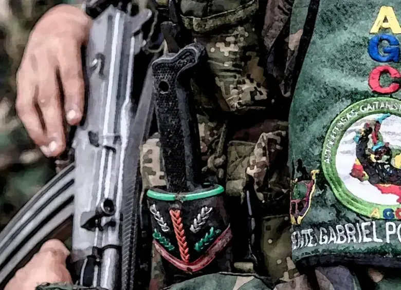 Ambos grupos armados son responsables de crímenes contra la población civil. FOTO: FUNDACIÓN IDEAS PARA LA PEZ.