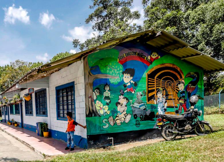 En esta escuela de Titiribí pierden clase por falta de profesores (imagen de referencia, para no exponer a los menores). FOTO: Archivo