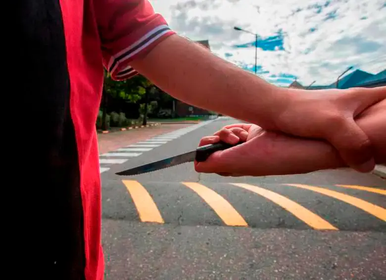El asesino, un joven de 23 años, tenía el arma homicida en su poder cuando fue capturado. FOTO: IMAGEN REFERENCIA EL COLOMBIANO