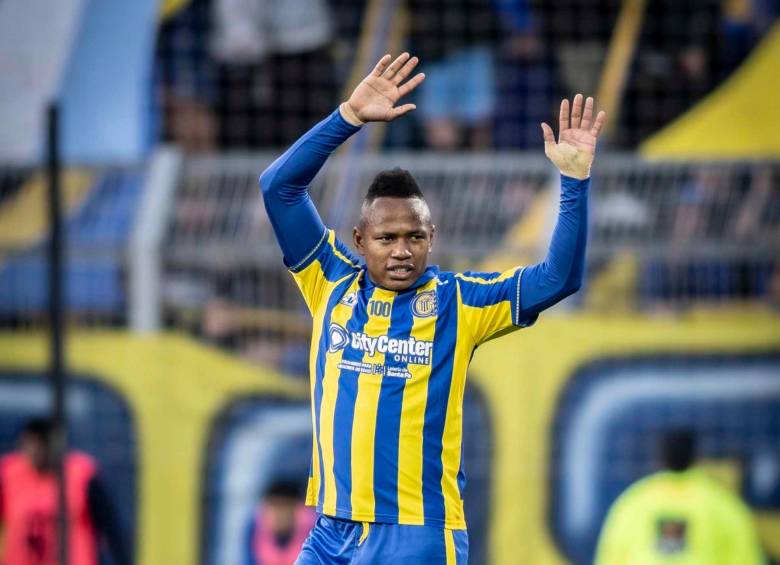 El delantero colombiano Jáminton Campaz, a quien llaman el Bicho, marcó un golazo en la goleada que Rosario Central le propinó a Independiente de Rivadavia en el fútbol argentino. FOTO TOMADAX@RosarioCentral
