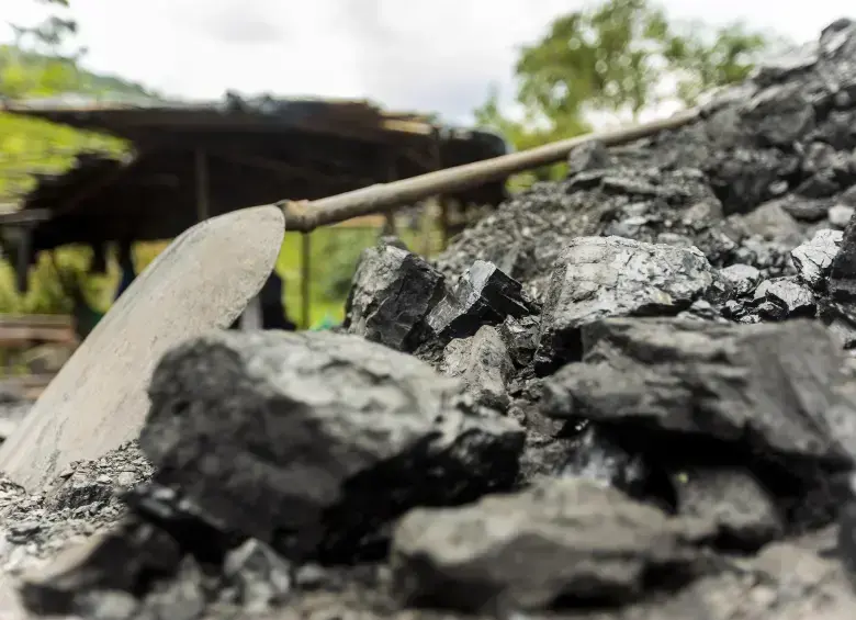 Según XM, las plantas termoeléctricas han quemado 43 millones de Mbtu desde enero, con un alza sostenida en el uso de carbón, gas importado y gas nacional. Foto: Camilo Suárez