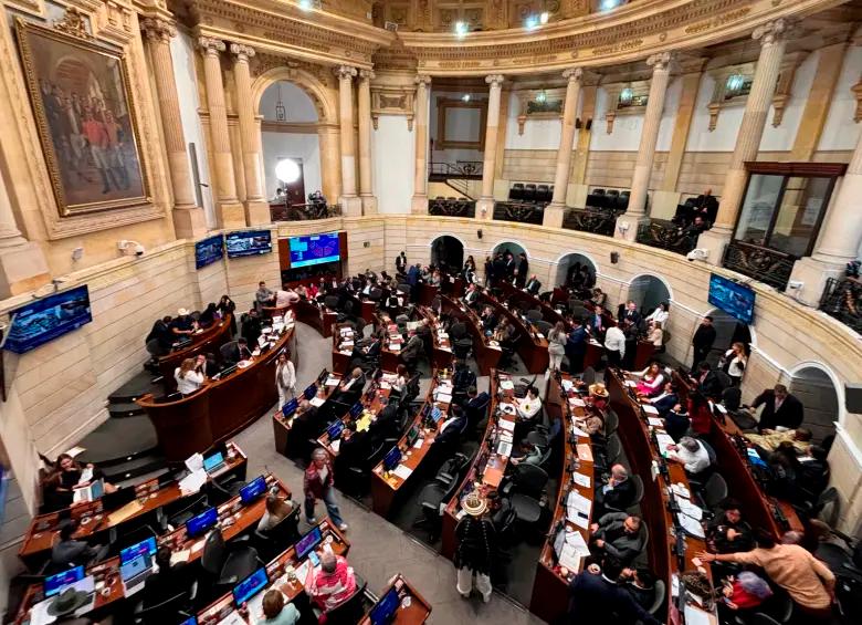 Las movidas son vistas como parte de una estrategia del Ejecutivo para asegurar mayorías en el Congreso. FOTO: Javier González Penagos