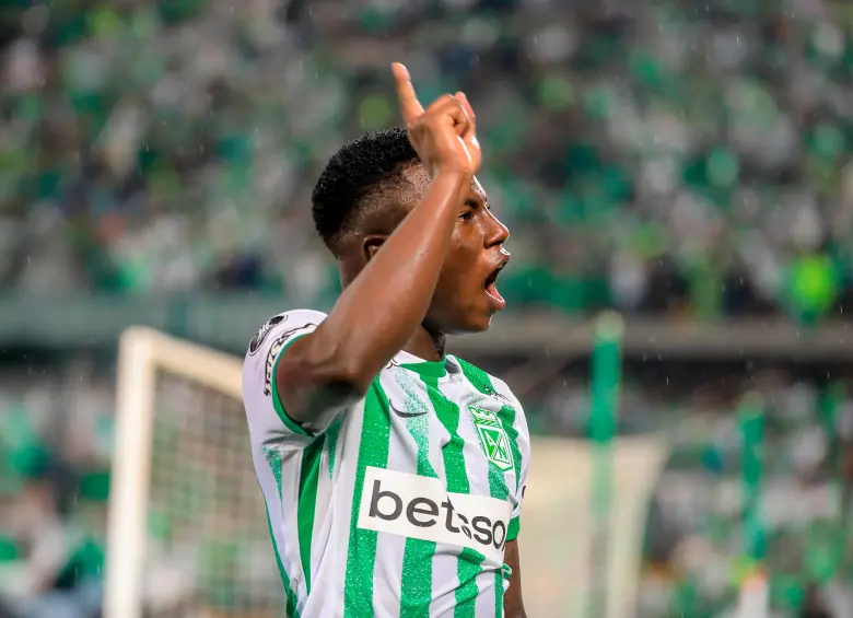 Marino Hinestroza, el extremo de Atlético Nacional, que es figura del verde en la Copa Libertadores y la Liga Betplay. FOTO: Juan Antonio Sánchez