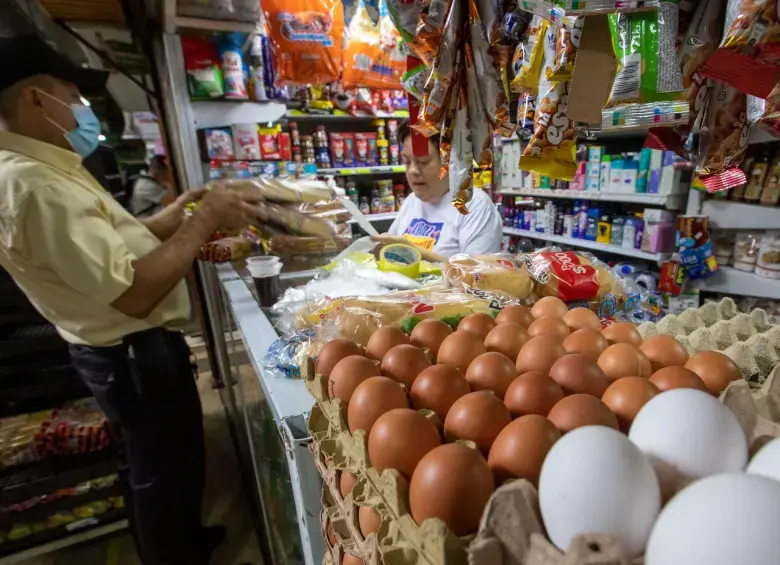 Según el Dane, la experiencia de inseguridad alimentaria más frecuente en los últimos 12 meses entre los hogares del país fue la preocupación por no tener suficientes alimentos para comer. FOTO: Archivo