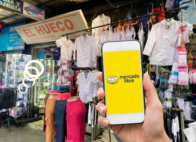 Dúber Ledesma, director de Somos El Hueco, contó cómo fue el encuentro con Doménico Barbato y el equipo de Mercado Libre. FOTO EL COLOMBIANO Y CORTESÍA. 