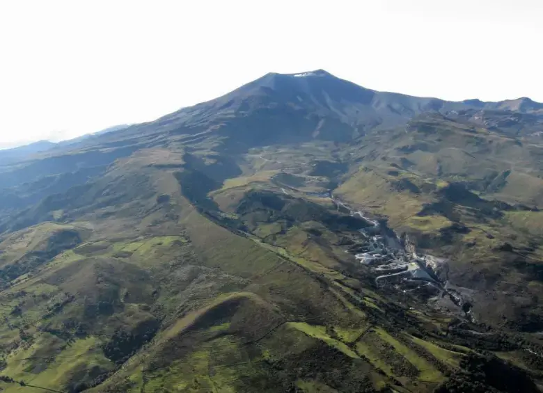 El volcán Puracé, en el Cauca, pasó a alerta naranja. FOTO: SGC