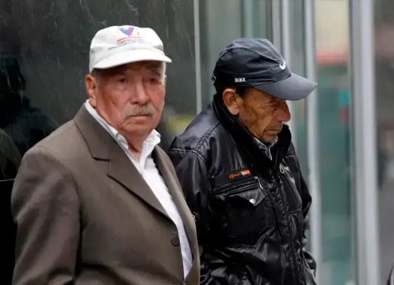 El borrador de decreto del Gobierno hace parte de una estrategia con la que busca repatriar cerca de $125 billones en los próximos cinco años, mediante cambios al régimen de inversión de los fondos pensionales. Foto: Colprensa