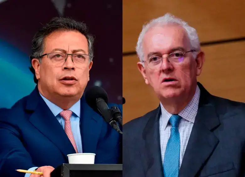 El presidente Gustavo Petro y el exministro de Hacienda, José Antonio Ocampo. FOTO COLPRENSA