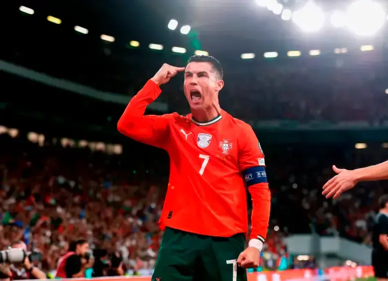 El futbolista portugués Cristiano Ronaldo es el máximo goleador en la historia del fútbol con 953 anotaciones. Su objetivo es llegar a los 1.000 de manera oficial. Foto: Getty