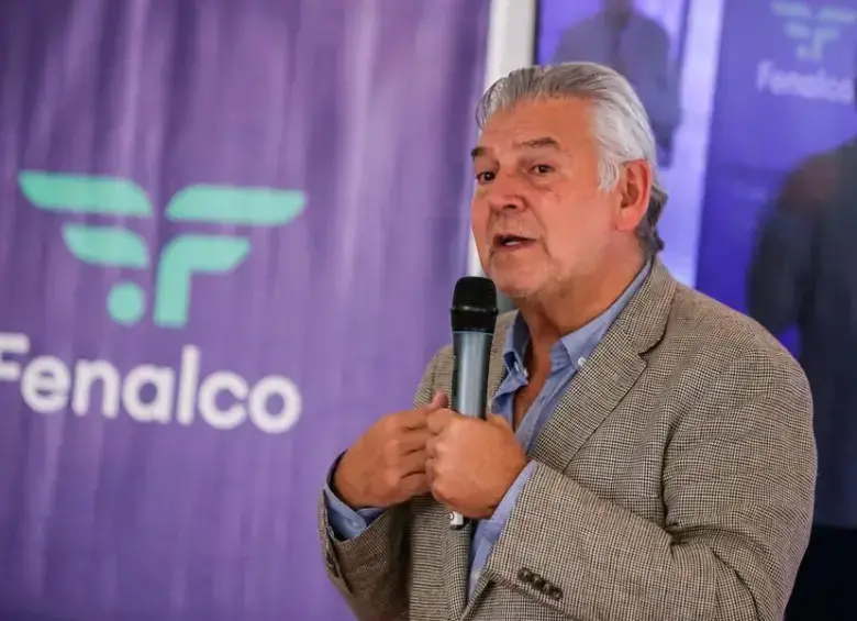 Según Jaime Alberto Cabal, presidente de Fenalco, se presentó una demanda de nulidad contra el Decreto 234 de 2026, al considerar que el Gobierno se extralimitó en sus funciones al crear un régimen jurídico autónomo de negociación colectiva sin aval del Congreso. FOTO: Colprensa
