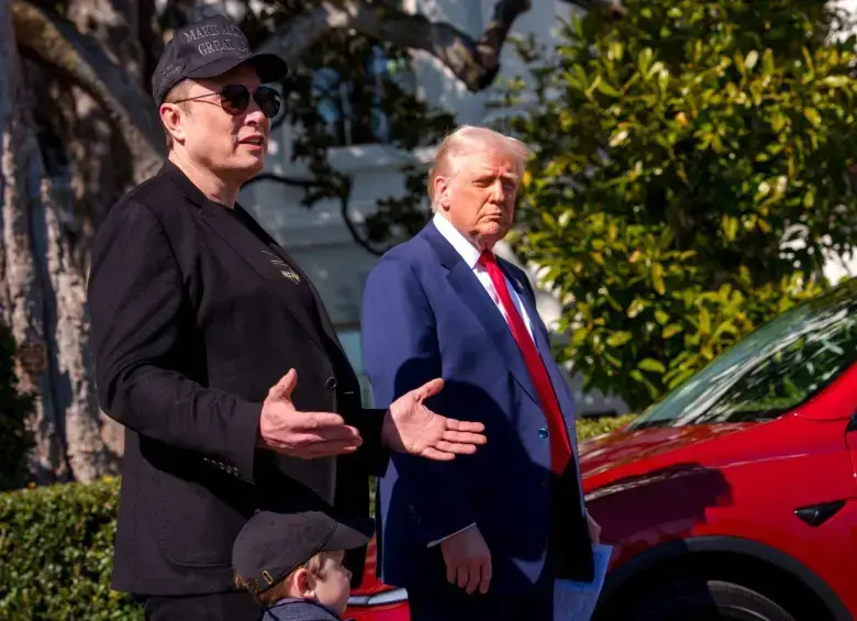Para el presidente de Estados Unidos, Donald Trump, no sería mala idea deportar a su ex consejero superior Elon Musk. FOTO: GETTY