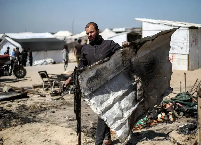 Se agudiza la guerra en la Franja de Gaza. Miles de personas deben evacuar este lugar de inmediato. FOTO: AFP