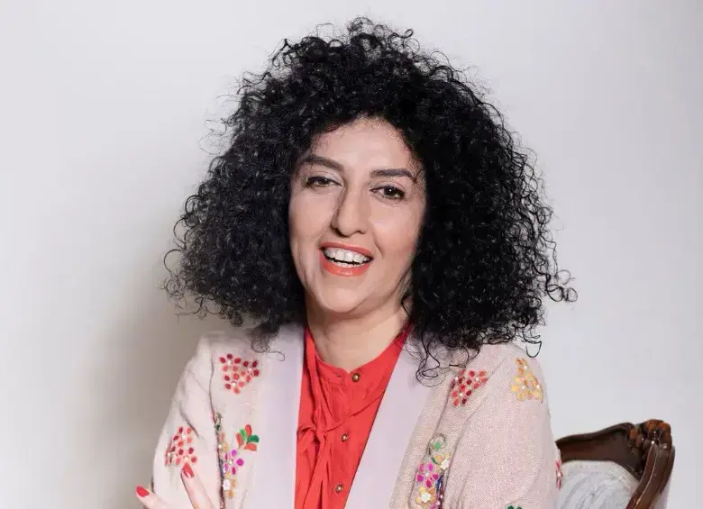 <span class="mln_uppercase_mln">La</span><b><span class="mln_uppercase_mln"> nobel iraní Narges Mohammadi recibió su galardón en 2023 por su lucha por promover los derechos humanos. En ese momento también estaba encarcelada. FOTO: INSTAGRAM Narges Mohammadi</span></b>