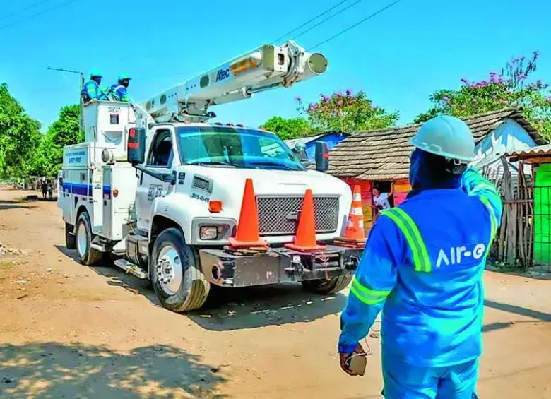 La empresa Air-e acumula deudas hasta $3,9 billones, ha tenido seis interventores en 20 meses y el fenómeno de El Niño se confirma como certeza científica antes de fin de año. FOTO: El Colombiano.