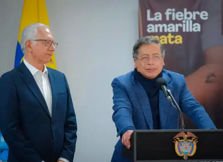 El ministro de Salud, Guillermo Jaramillo, y el presidente de la República, Gustavo Petro. FOTO PRESIDENCIA