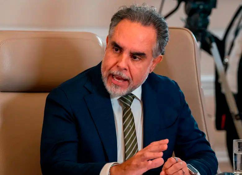 Benedetti señaló que extenderán la invitación a precandidatos presidenciales para analizar el tema de seguridad. FOTO: PRESIDENCIA