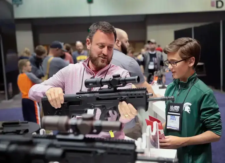 En Estados Unidos la Segunda Enmienda de la Constitución garantiza el derecho a portar armas. FOTO GETTY
