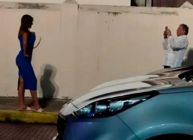 Esta es una de las fotos que se hicieron virales en redes sociales del presidente Gustavo Petro en Panamá. FOTO CORTESÍA