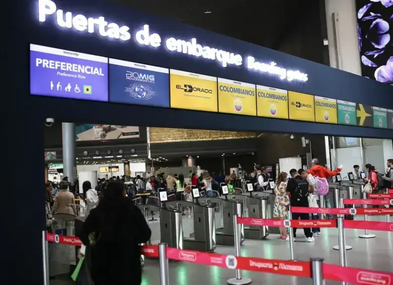 Migración Colombia calculó 1,27 millones de entradas y 1,21 millones de salidas durante el período de vacaciones de mitad de año. Foto: Colprensa