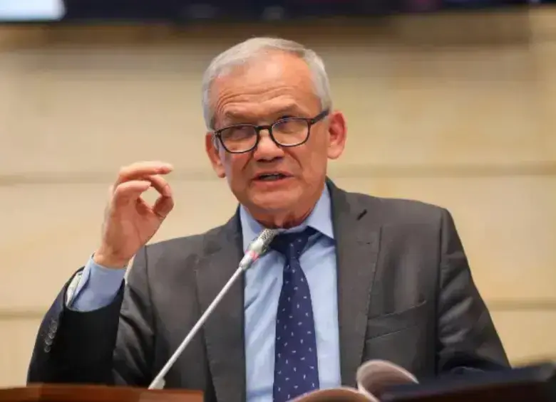 Carlos Ramón González, exdirector del Dapre, en medio del escándalo por el caso de la UNGRD. Foto: Colprensa 