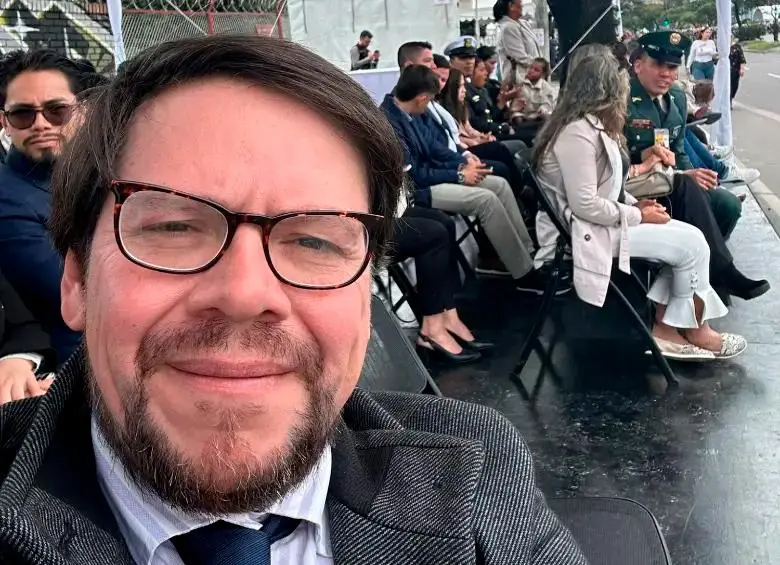 Más de una decena de personas hacen parte del listado de funcionarios y aliados señalados por presunto acoso y maltrato contra mujeres. FOTO: COLPRENSA-RED SOCIAL X- MINIGUALDAD-COLOMBIA COMPRA EFICIENTE