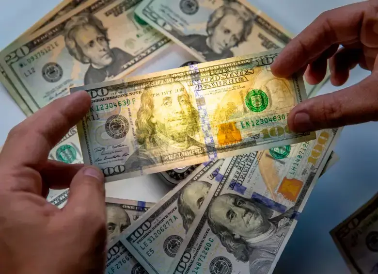 La moneda gringa volvió a escalar por encima de los $4.300. FOTO EL COLOMBIANO.