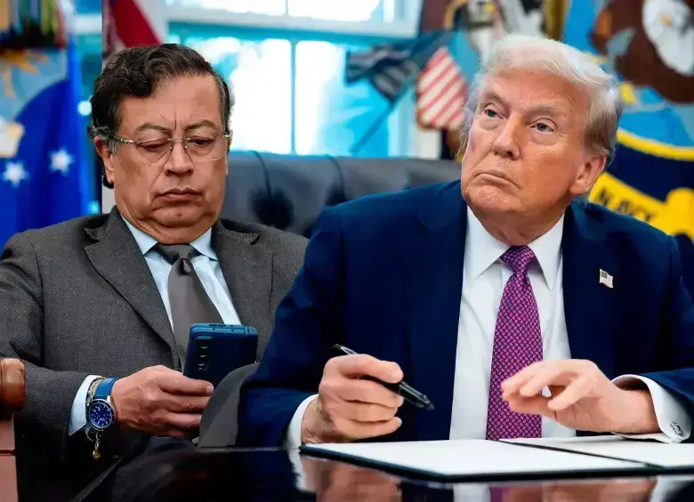Donald Trump y Gustavo Petro en llamada telefónica. FOTO: PRESIDENCIA - GETTY