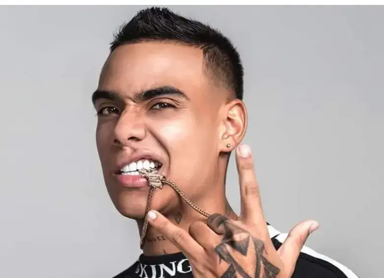 Daniel Alejandro Salinas, conocido como Exotic DJ, contó su historia de vida en el podcast “Más allá del silencio”. FOTO: Tomada de las redes sociales 