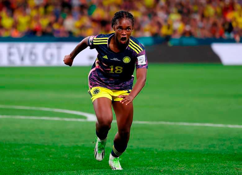 La futbolista Linda Caicedo, estrella del Real Madrid y de la Selección Colombia femenina de mayores, celebró un gol con el equipo nacional en el duelo ante Panamá en la Copa Oro de la Concacaf. FOTO: GETTY