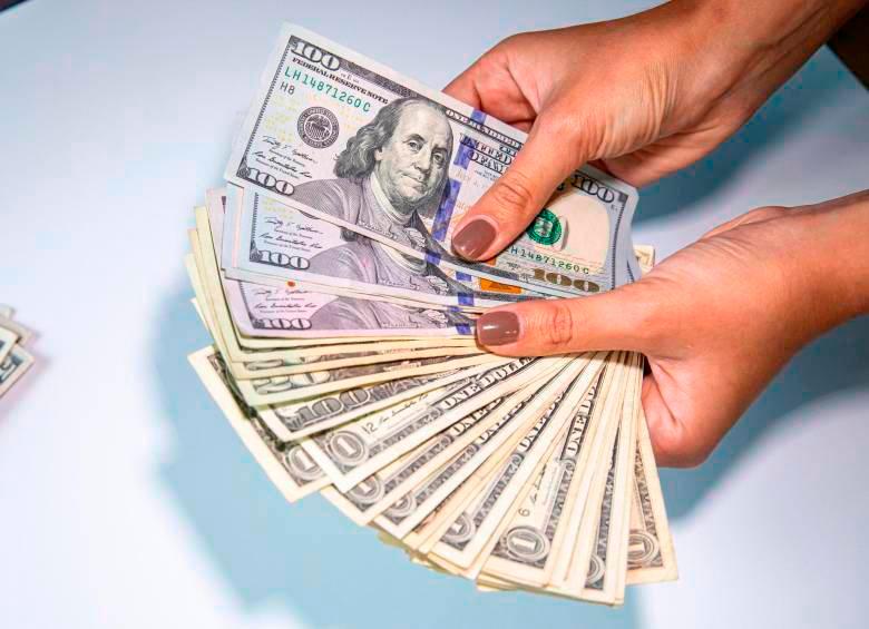 El dólar sigue por encima de los $3.900 FOTO: EL COLOMBIANO