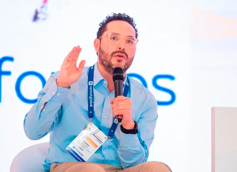 Andrés Velasco, presidente de Asofondos, destacó la rentabilidad de las inversiones de los fondos de pensiones en el exterior. FOTO ASOFONDOS