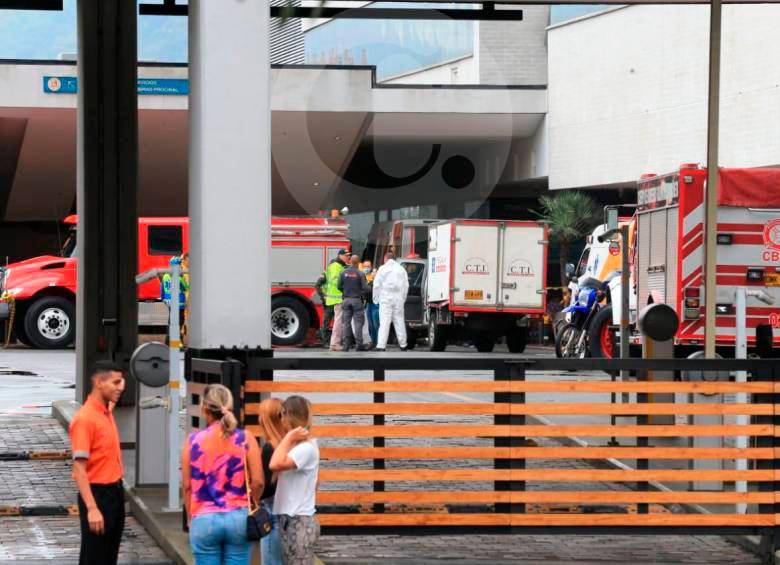 Tras presentarse el hecho, el centro comercial tomó algunas medidas de restricciones en ascensores y otras zonas. FOTO Esneyder Gutiérrez