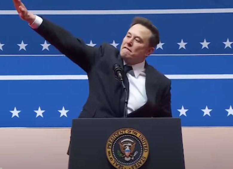 Elon Musk hizo un polémico gesto durante su discurso en Washington a los seguidores del presidente de Estados Unidos, Donald Trump. FOTO: CAPTURA DE VIDEO