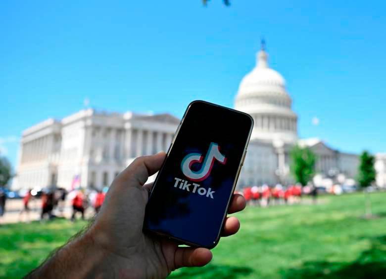 En caso de que la prohibición entre en vigor, se eliminará TikTok de las tiendas de descarga de aplicaciones. FOTO: Getty