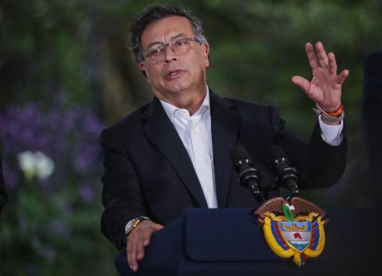 El presidente Gustavo Petro desató polémica el año pasado por los millonarios gastos de la participación de Colombia en el Foro Económico Mundial en Davos, Suiza, en 2024. FOTO: Colprensa 