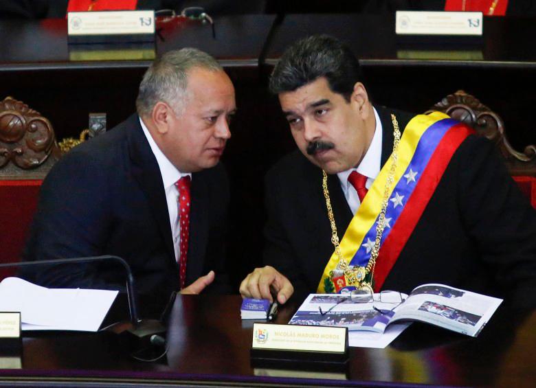 El diputado de la Asamblea Nacional de Venezuela, Diosdado Cabello, y el presidente de ese país, Nicolás Maduro. FOTO GETTY