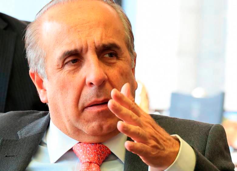 Guillermo Reyes, Mintransporte, dijo que es cuestión de horas para una decisión. FOTO CORTESÍA