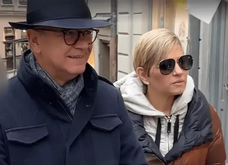 Manuel “Manel” Grau Pujadas fue visto junto a Verónica Alcocer durante su estadía en Estocolmo, episodio que coincidió con reportajes del diario sueco Expressen sobre su vida en Suecia. FOTO: Captura de video. 