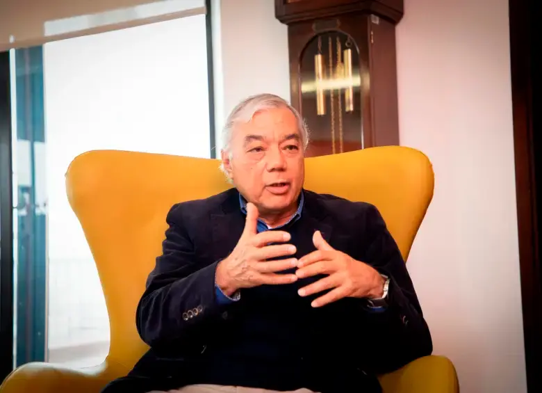 César Ferrari, superintendente Financiero. FOTO CORTESÍA.