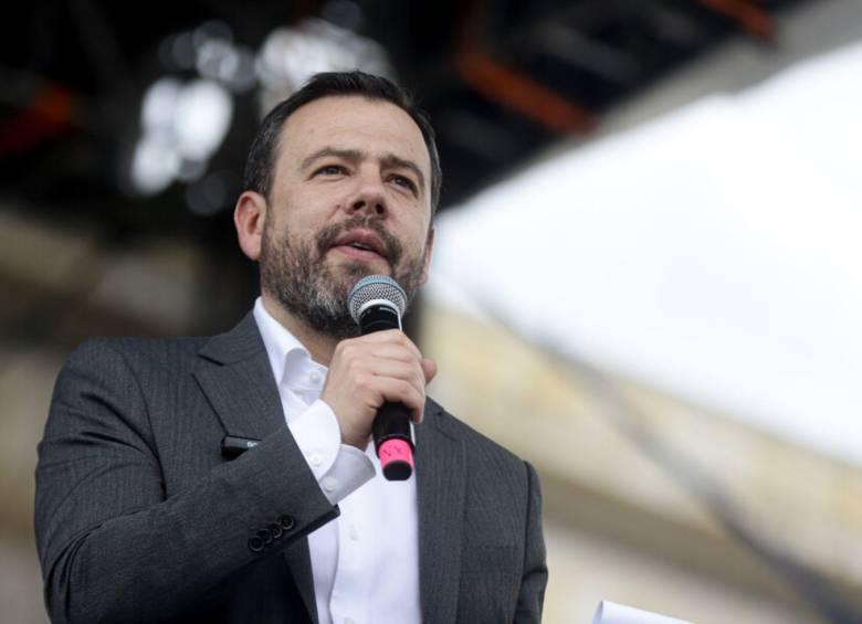 El alcalde de Bogotá, Carlos Fernando Galán alertó sobre la posibilidad de racionamiento energético en la capital si no se fortalecen las redes de transmisión. FOTO: Colprensa