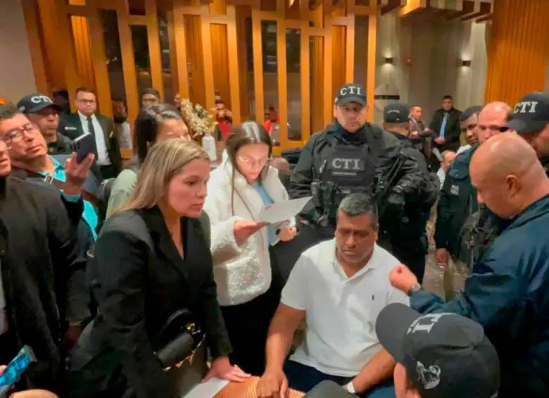A Geovany Andrés Rojas, (“Araña”) le notificaron la orden de extradición apenas terminó una reunión de “paz total” con los delegados del Gobierno, en un hotel de Bogotá. FOTO: CORTESÍA