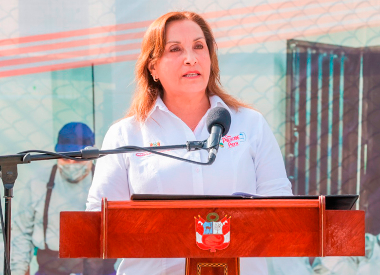 La presidenta de Perú, Dina Boluarte, llegó al poder tras el intento de autogolpe de Estado de Pedro Castillo. FOTO Cortesía