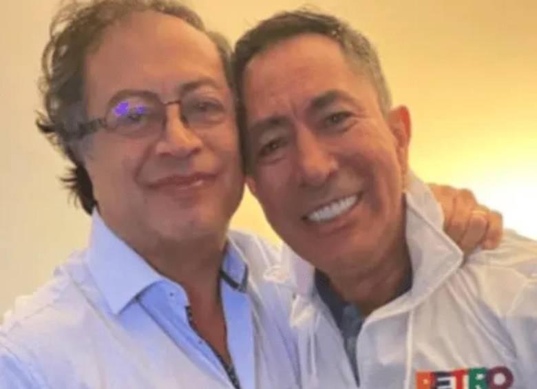 Gustavo Petro y Ricardo Roa, exgerente de la campaña presidencial. FOTO: Tomada de X @GustavoPetro