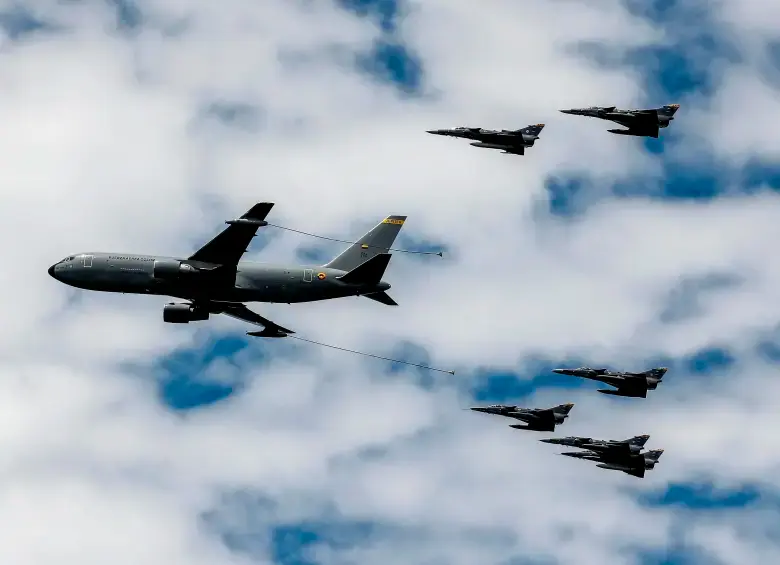Como parte de su estrategia de seguridad, el gobierno de Abelardo de la Espriella ha intensificado las operaciones militares contra los grupos ilegales. FOTO EL COLOMBIANO 