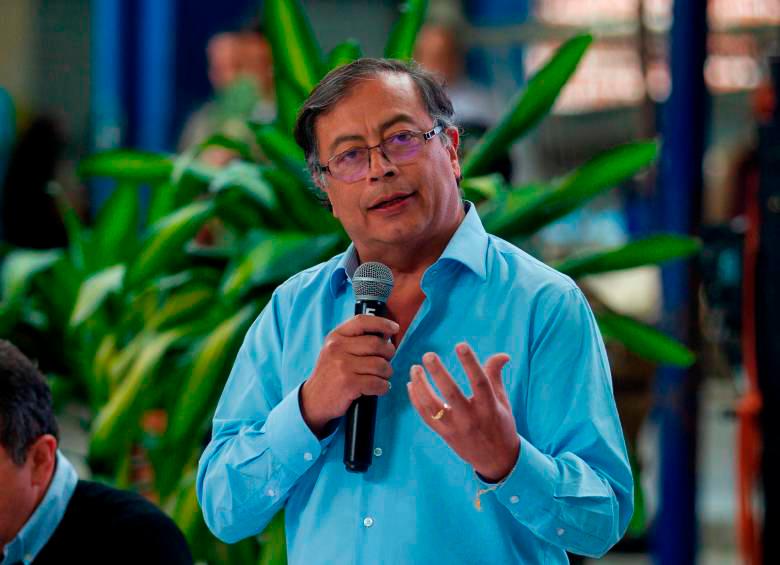 El presidente Gustavo Petro, además, pidió garantías laborales para quienes trabajan en el sector de la seguridad privada. FOTO CAMILO SUÁREZ