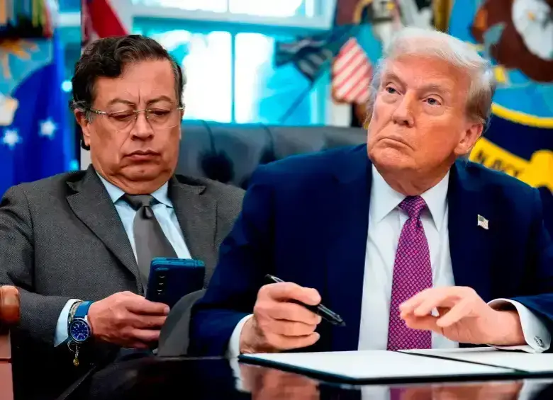 La reunión entre Donald Trump y Gustavo Petro este martes. FOTO: PRESIDENCIA Y AFP